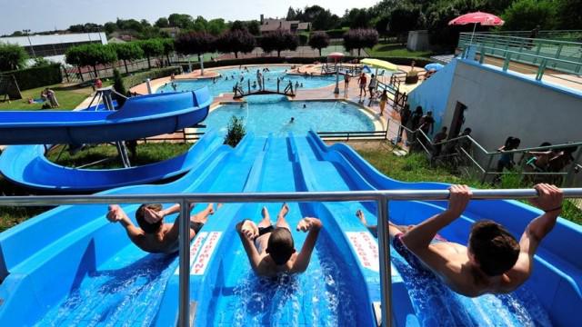 Piscine Cascades du Causse tourisme famille
